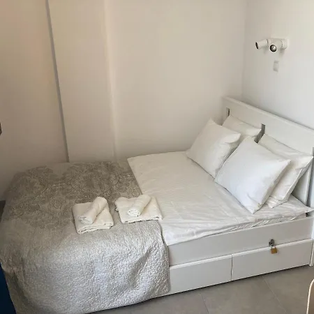 With Small Balcony Apartman *