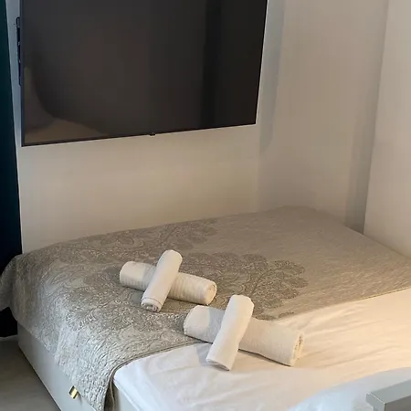 Apartament With Small Balcony