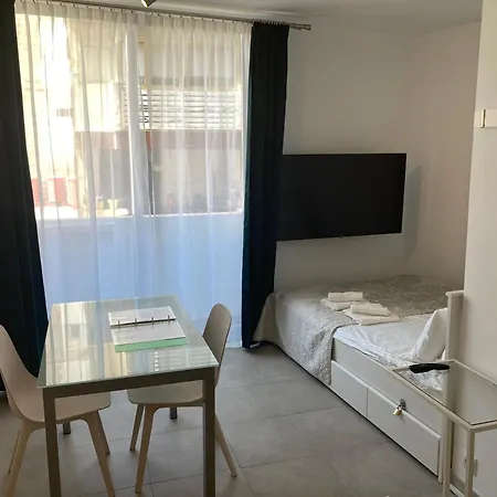 With Small Balcony * Las Palmas de Gran Canaria